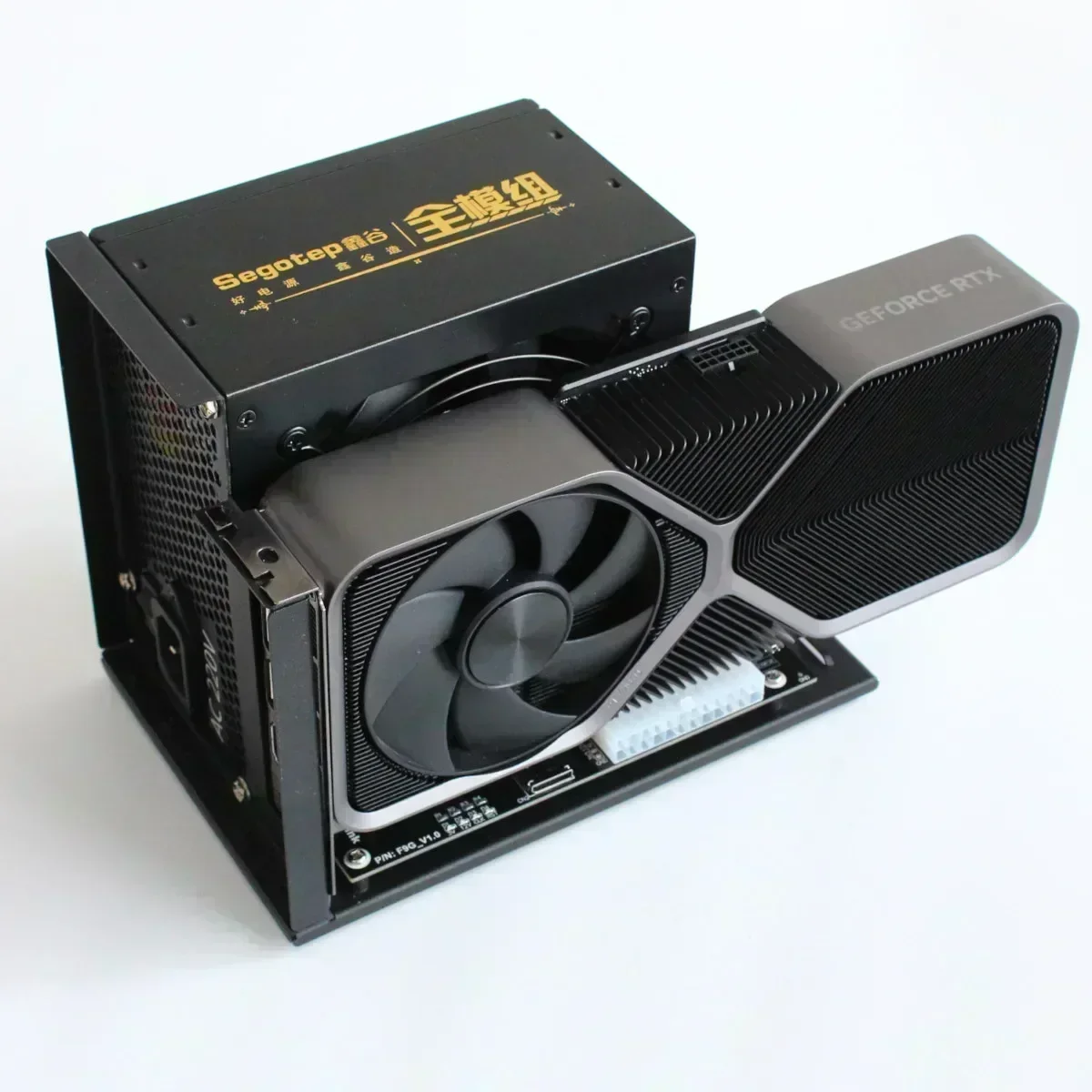 Adapter EGPU F9G 64Gbps OcuLin – External Gpu Dock Pcie 4.0 Oculink recenzja i cena